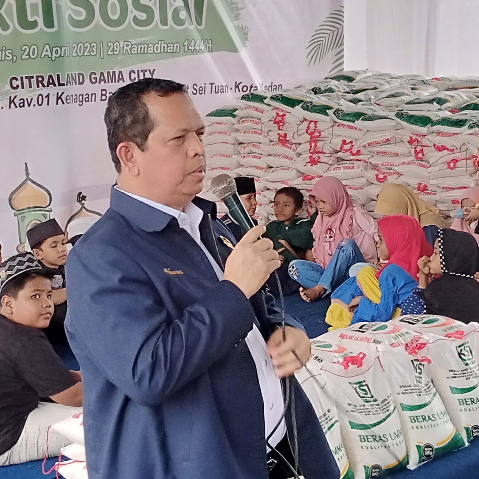Berjuang Demi Kesejahteraan Rakyat, Ikhwan Lubis SH MH Inspirasi Masyarakat Untuk Peduli Sesama
