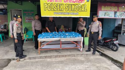 Jumat Barokah, Polsek Sunggal Dirikan Warung Sedekah Berbagi Makanan Gratis Buat Masyarakat