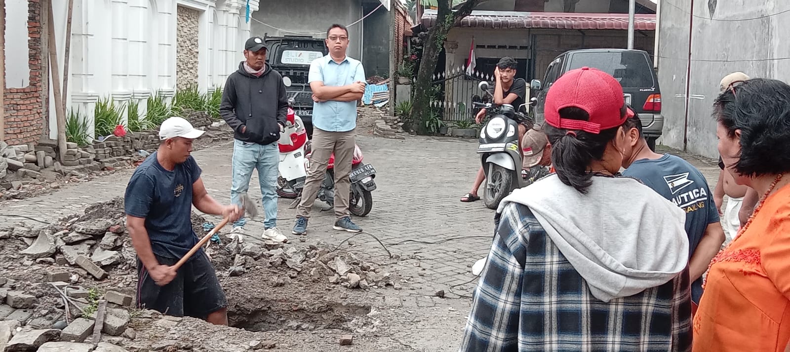 Pengembang Perumahan Singkarak Palace Nyaris Bentrok Dengan Warga