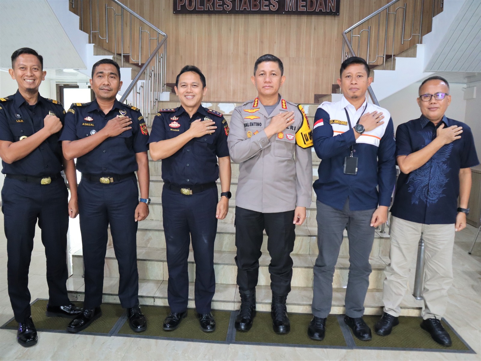 Kapolrestabes Medan Terima Kunjungan Silaturahmi Kepala Bea Cukai Medan, Bahas Penindakan Minuman Alkohol Ilegal