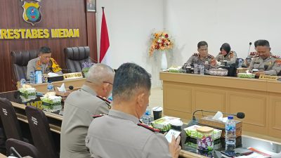 Polrestabes Medan Ikuti Strategi Mitigasi Isu di Era New Media Via Zoom Meeting