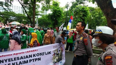 Berlangsung Kondusif, Polrestabes Medan Kawal Demo Massa Pejuang Agraria di DPRD Sumut