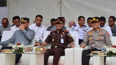 Kapolrestabes Medan Hadiri Pembukaan Gotong Royong Bersih Sungai Deli