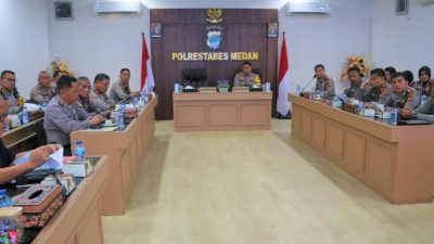 Wakapolrestabes Medan Pimpin Anev Pembinaan SDM