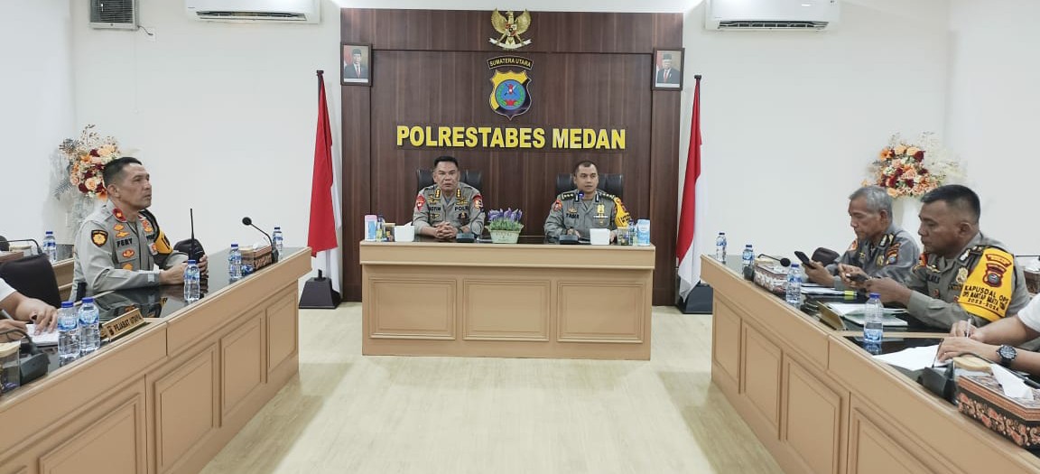 Tim Asistensi Korps Brimob Polri Sambangi Polrestabes Medan, Kabag Ops AKBP Yasir Ahmadi : Tingkatkan Patroli Presisi Tahapan Kampanye Pemilu