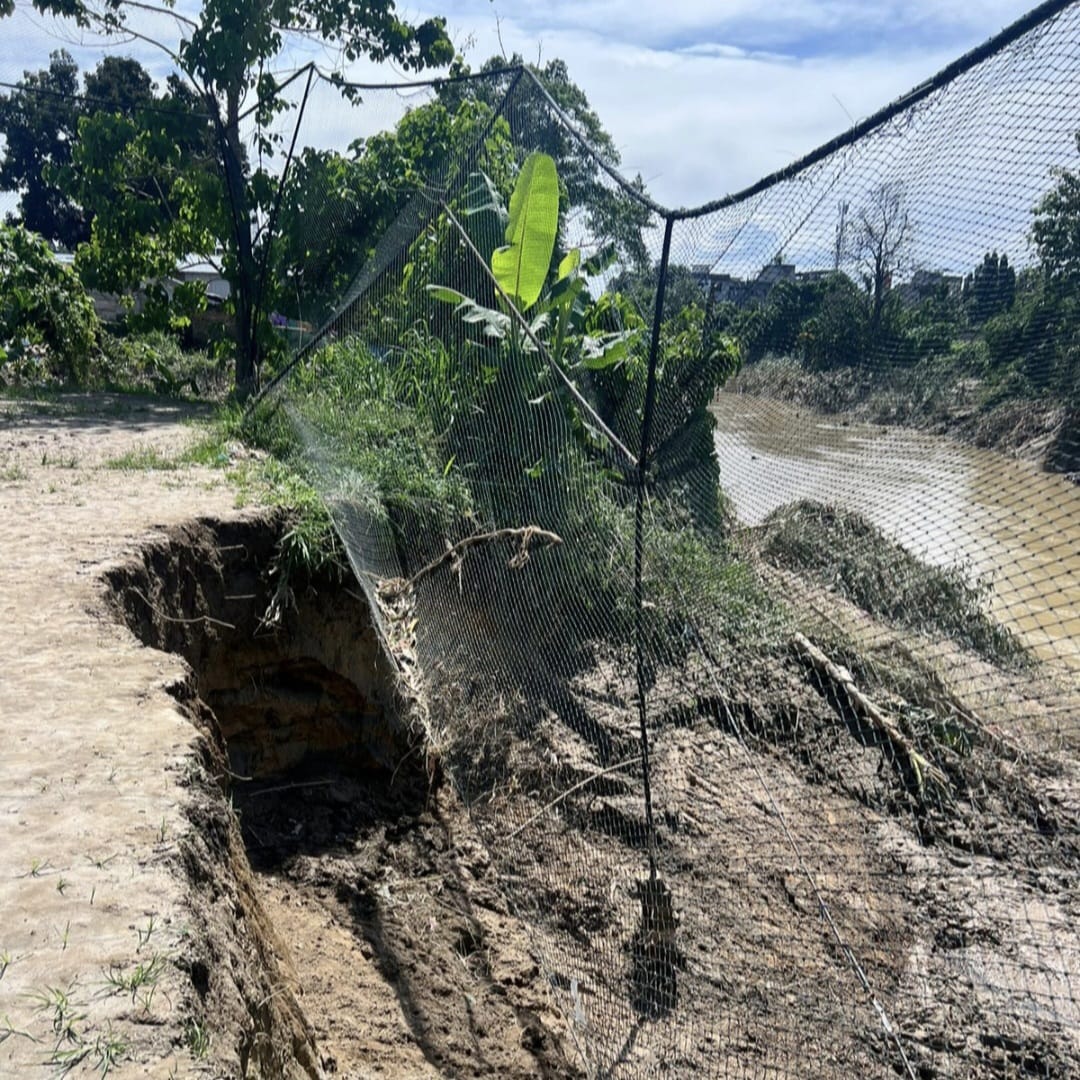 Tragis, Lapangan Gang Pantai Kampung Lalang Medan Nyaris Hilang Akibat Abrasi Pascabanjir