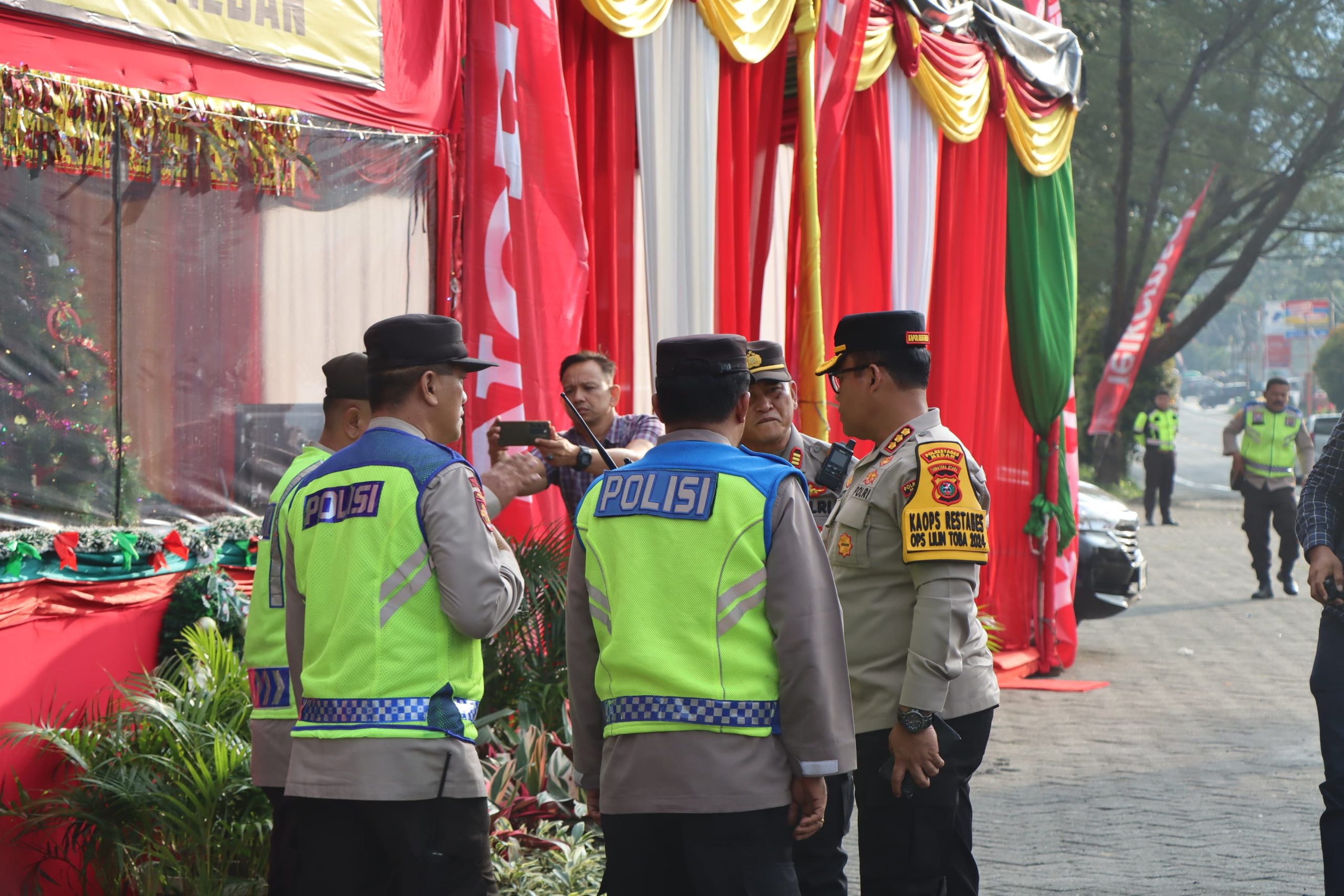 Kapolrestabes Kombes Gidion Arif Cek Kesiapan Jalur Puncak Medan-Berastagi Jelang Tahun Baru