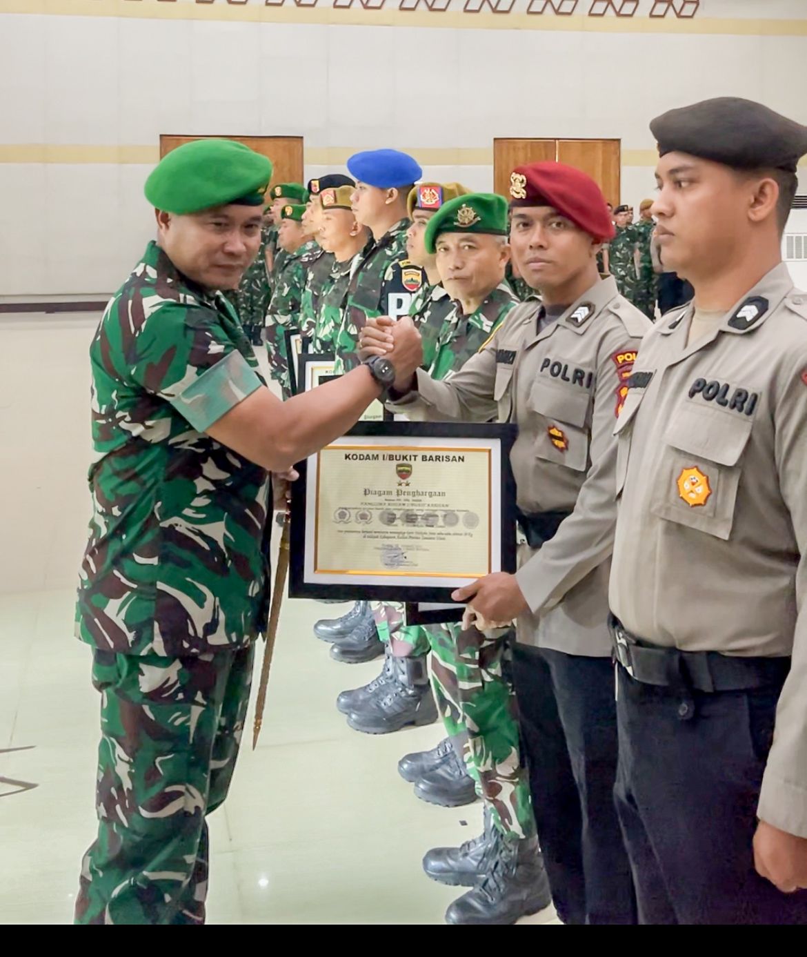 Kapolrestabes Medan Terima Kasih ke Pangdam I/BB Atas Penghargaan Yang Diberikan Kepada Anggotanya