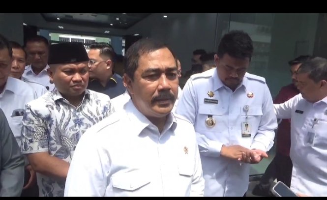 Ketua MWA Agus Andrianto Tinjau Asrama Putra dan Pembangunan Gedung UMKM USU