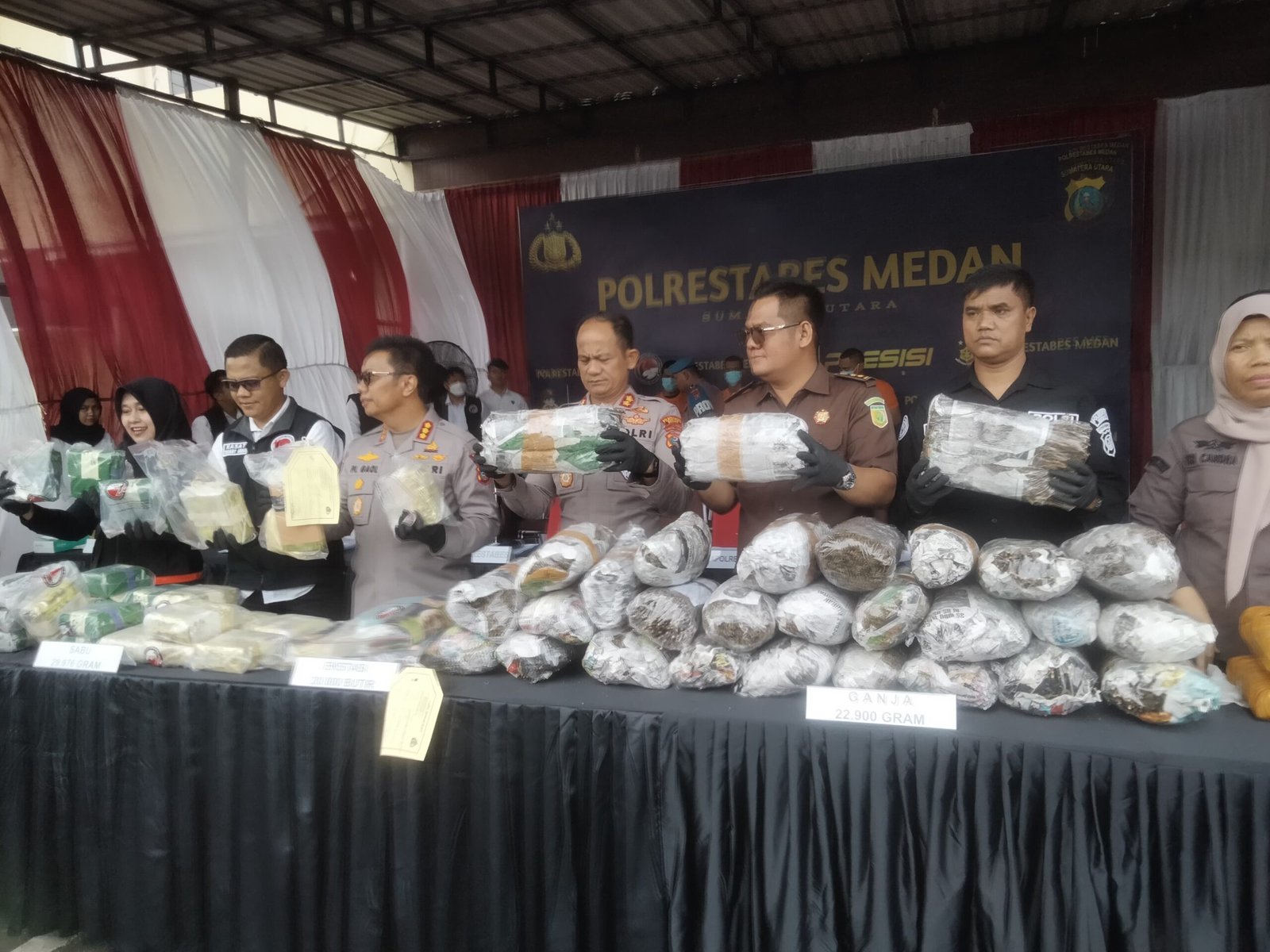 Polrestabes Medan Musnahkan Narkotika Jenis Sabu Sebanyak 29.731,65 gram, 19.800 butir Ekstasi dan 22.750 gram Ganja