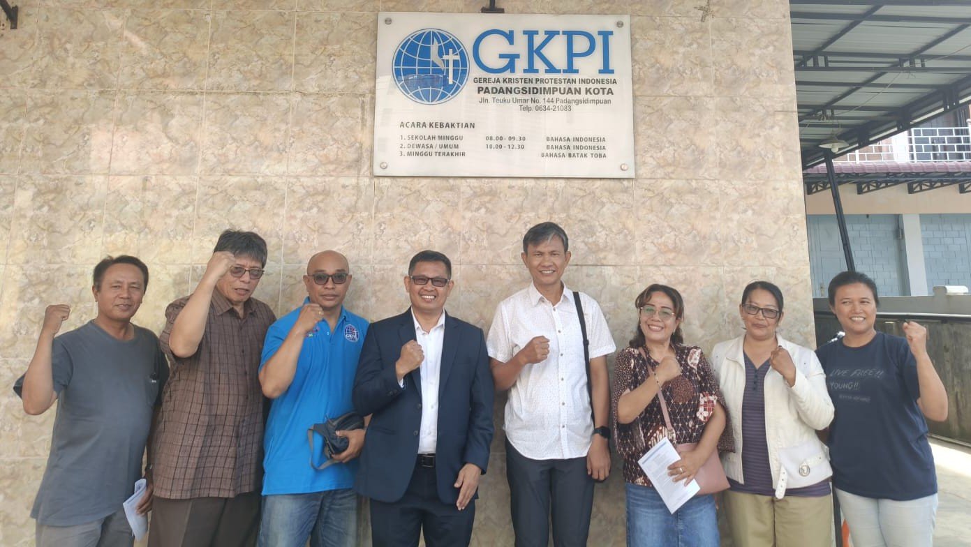 GKPI Teguhkan Semangat “Berjalan Bersama”, Pdt. Jhon P.E. Simorangkir Kunjungi Pelayanan di Tapanuli ‎