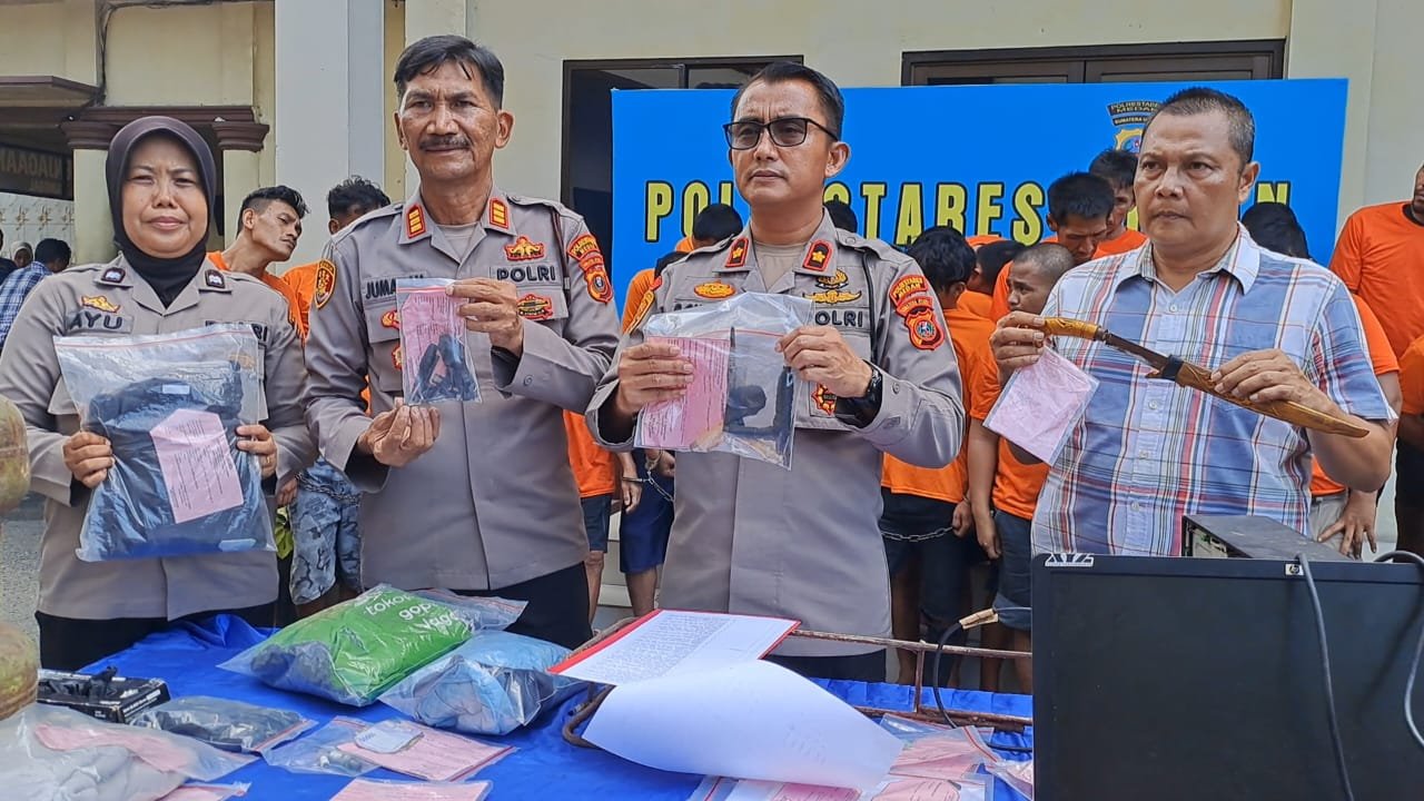 Polsek Sunggal Ungkap 18 Kasus Kriminal Selama Oktober 2025, 24 Tersangka Diamankan