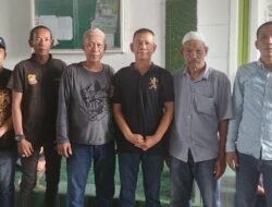 Ketua Pewarta Polrestabes Medan Gelar Jumat Barokah, 50 Nasi Bungkus Disalurkan di Masjid Jamik Medan Area