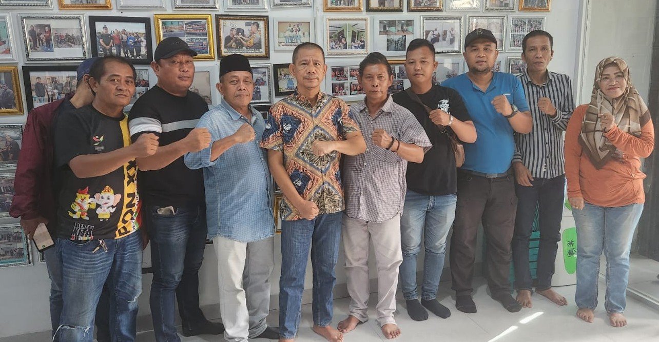 Pewarta Polrestabes Medan Gelar "Jumat Barokah": Eratkan Silaturahmi dengan Berbagi Beras