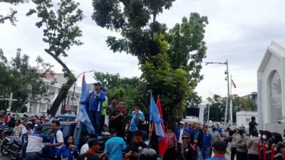 Gabungan Buruh Bergerak Gelar Aksi di Medan, Sampaikan Delapan Tuntutan Ketenagakerjaan