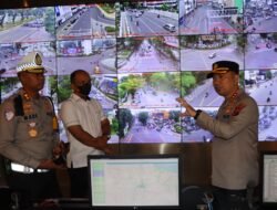 Kapolrestabes Medan Tinjau Strong Point dan Pengecekan ATCS di Kawasan Balai Kota