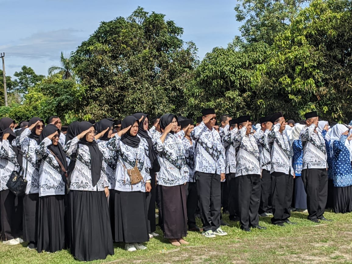 PGRI Curugbitung Gelar HUT, Ajak Guru Tingkatkan Kompetensi Bersama Peringatan HUT Korpri dan Kesehatan