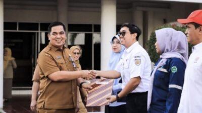 KAI Divre II Sumbar Raih Penghargaan Platinum P2HIV-AIDS Tingkat Nasional dari Kementerian Ketenagakerjaan RI