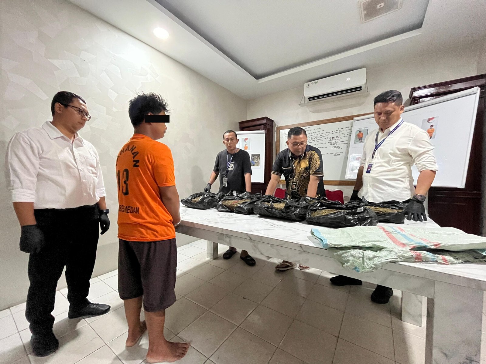 Bandar Ganja Jaringan Mandailing Natal Dibekuk, 9,4 Kg Barang Bukti Disita