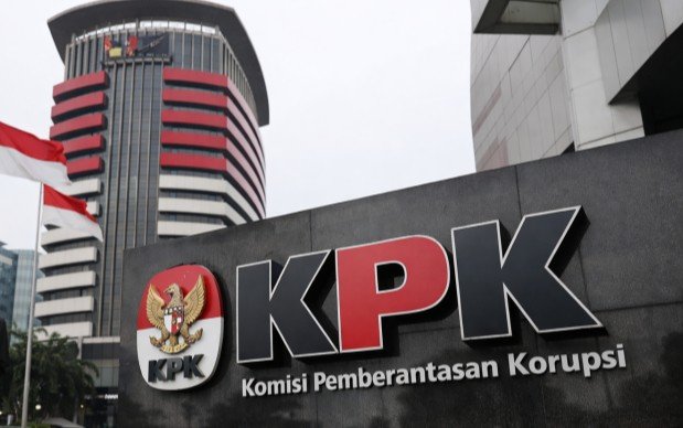 ‎KPK OTT Bupati Langkat Syah Afandin, Amankan 7 Orang dan Uang Tunai Ratusan Juta Rupiah