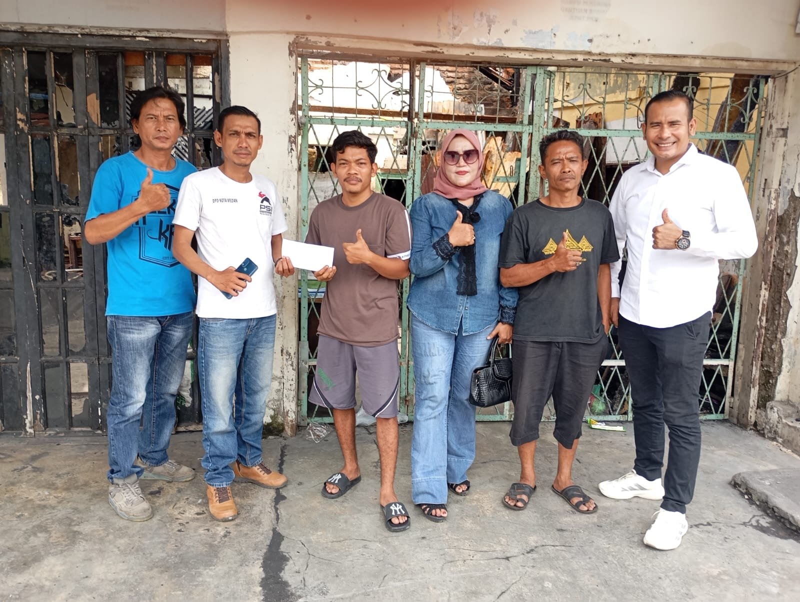 ‎PSI Medan Tembung Salurkan Bantuan kepada Korban Kebakaran di Jalan Pertiwi