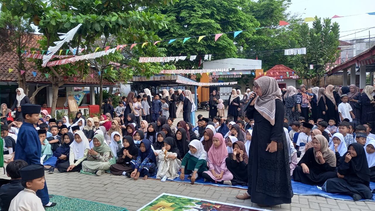 Peringati Maulid Nabi, SDN 1 Kaduagung Timur Tanamkan Nilai Karakter Sejak Dini