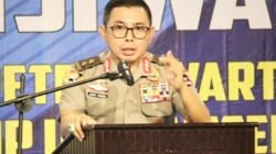 Pers sebagai Pilar Keempat Demokrasi: Menjaga Kekuasaan Tetap Akuntabel