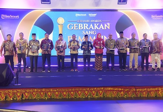 Terima Serambi Award 2026, Kajati Aceh Teuku Rahmatsyah Tekankan Komitmen Pulihkan Kepercayaan Publik