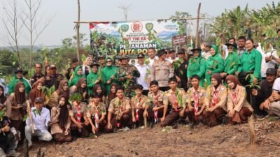 Peringati HUT TNI ke-81, Kodim 0603/Lebak Tanam 5.000 Pohon Buah di Leuwidamar: Investasi Hijau untuk Masa Depan