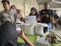 Penyaluran Bantuan Pangan Rampung, 3.540 Warga Sarirejo, Medan Polonia Terima 30 Kilogram Beras Dari BPN